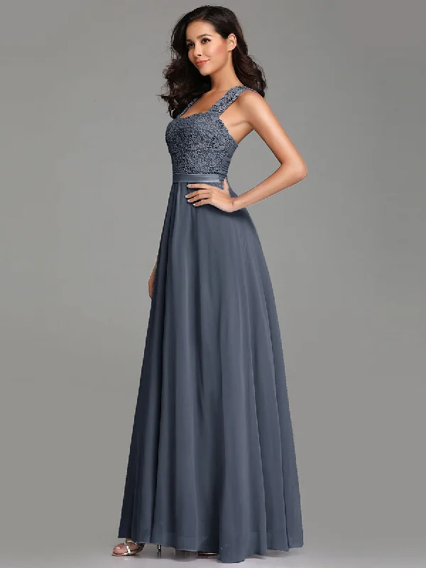 Elegant A Line Chiffon Wholesale Bridesmaid Dress With Lace Bodice