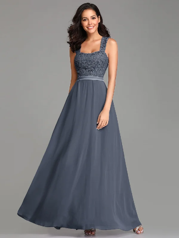 Elegant A Line Chiffon Wholesale Bridesmaid Dress With Lace Bodice