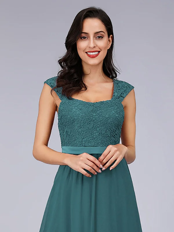 Elegant A Line Chiffon Wholesale Bridesmaid Dress With Lace Bodice