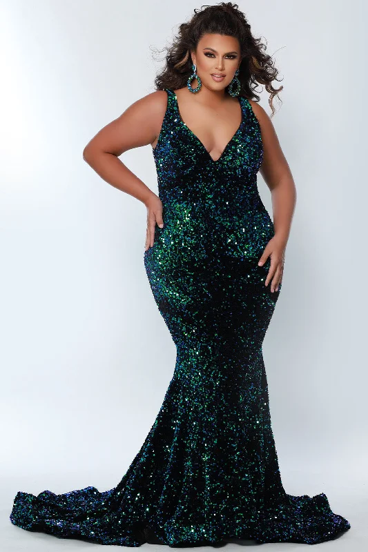 Spoiler Plus Size Mermaid Pageant Gown