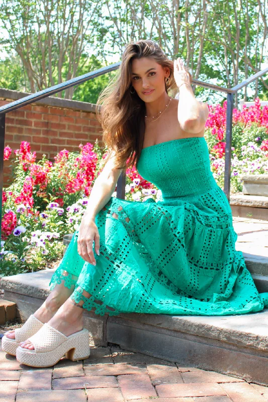 Safe Haven Midi Dress in Emerald