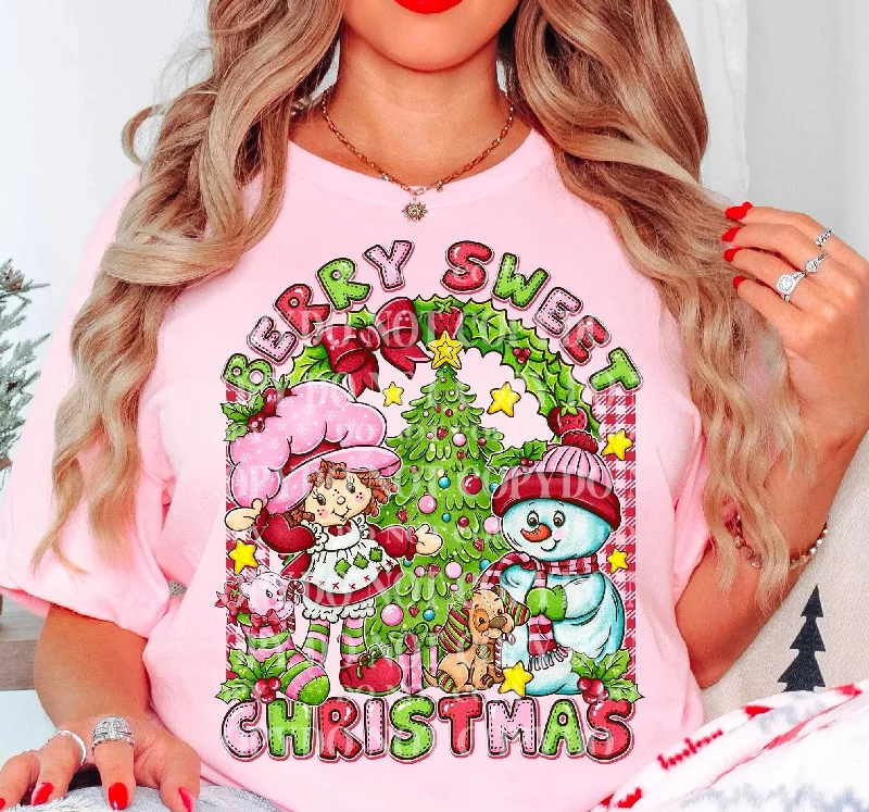 Berry Sweet Christmas GRAPHIC TEE