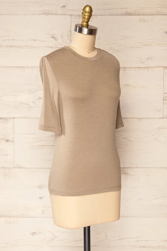 Yuna Taupe | Fitted T-Shirt